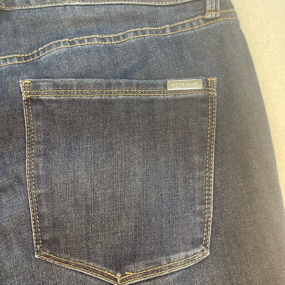 White House Black Market The Skinny High Rise Dark Wash Jeans Sz 8 - Picture 3 of 7